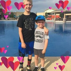 Meet your Posher, Julie